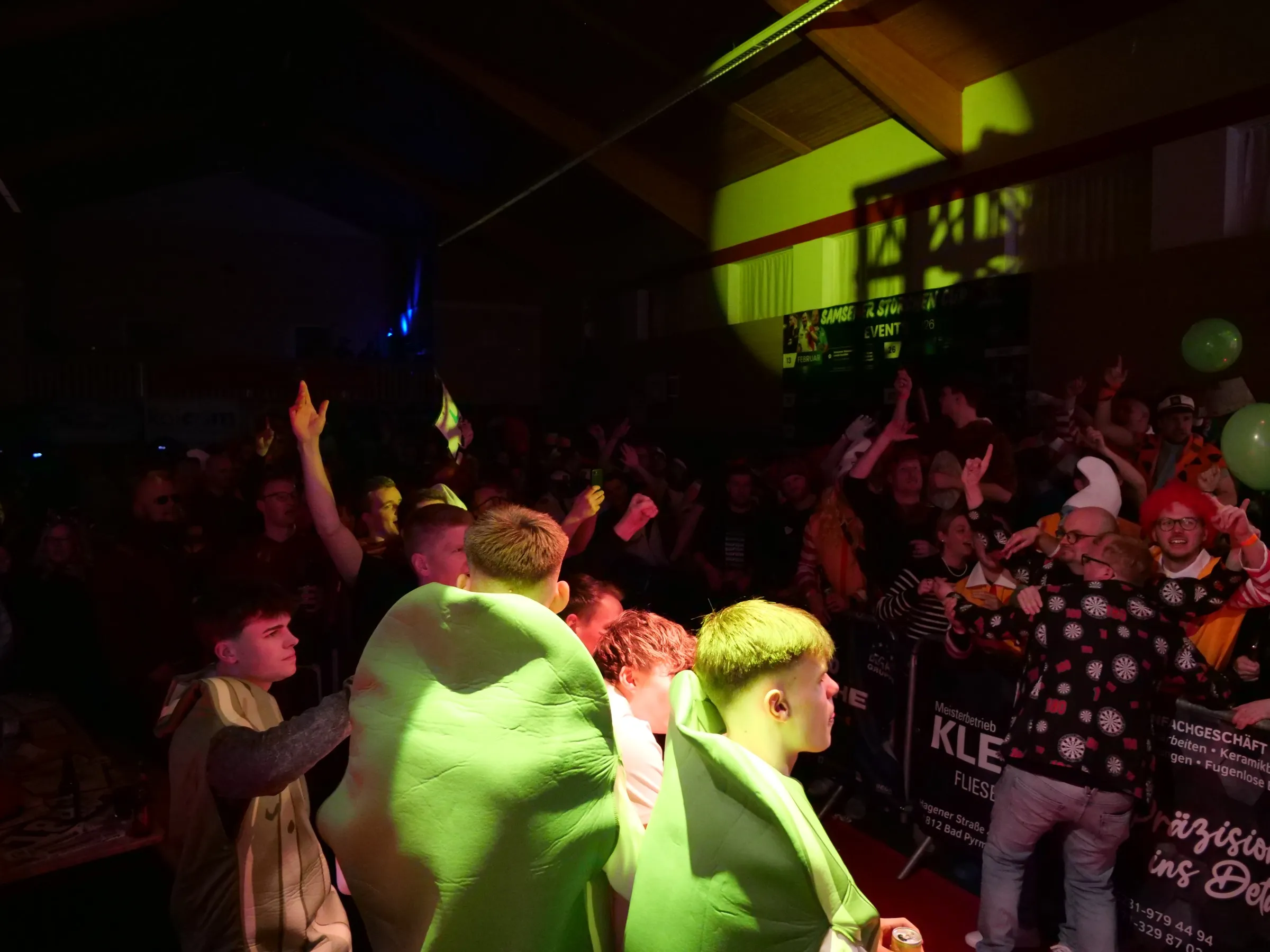 Hände hoch im Publikum